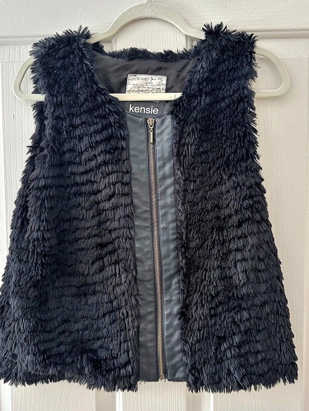 Kensie Faux Fur Vest in Black
